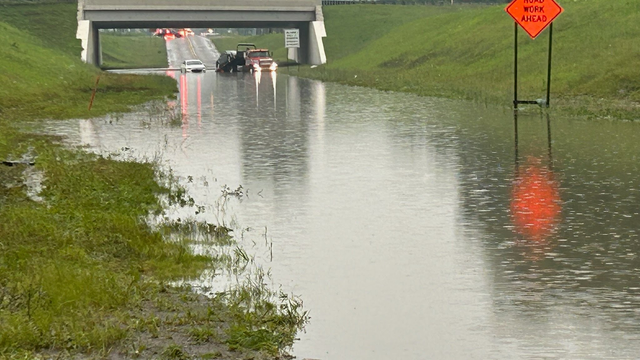 Rain flooding shuts down Inkster Road at I-94