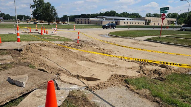 Crews work to fix Madison Heights water main breaks