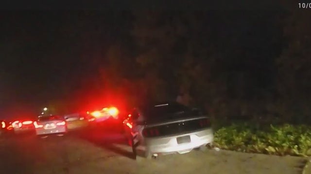 Detroit police shooting caught on video leads to killed plea deal