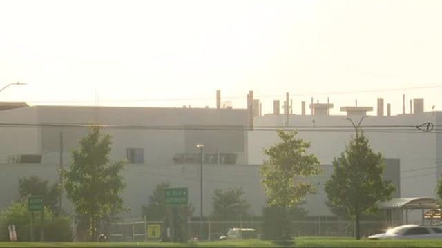 Man in custody after barricade standoff at Sterling Heights Stellantis plant