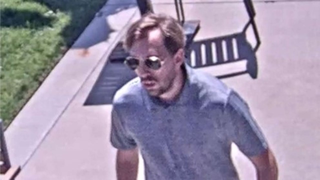 Police Seek Man in Rochester Hills Exposure Cases