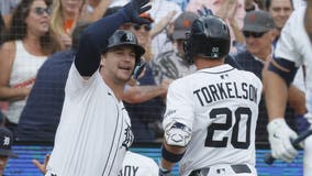 Spencer Torkelson homers to help the Tigers beat the Royals 4-2 for 5th straight win