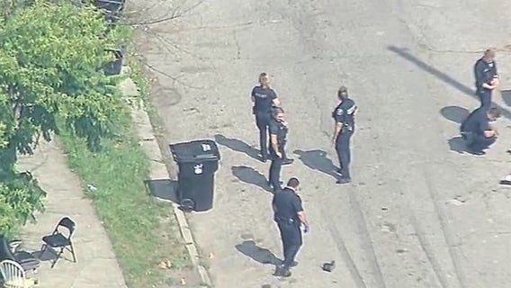 Double fatal shooting being investigated in Detroit on city's east side