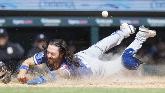 Pasquantino and Garcia homer as the Royals hold off the Tigers for a wild 10-8 win