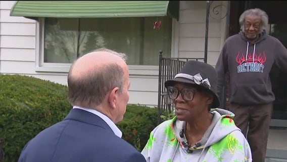 Detroit woman thanks mayor saying city's solar initiative saved her life