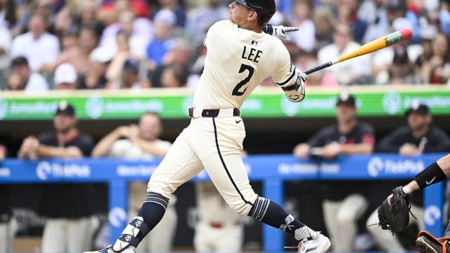 Brooks Lee’s 1st grand slam highlights 6-run 3rd inning as Twins top Tigers 8-1