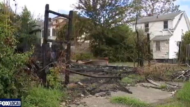 Detroit arson suspect wanted after setting 3 vacant houses on fire in one night