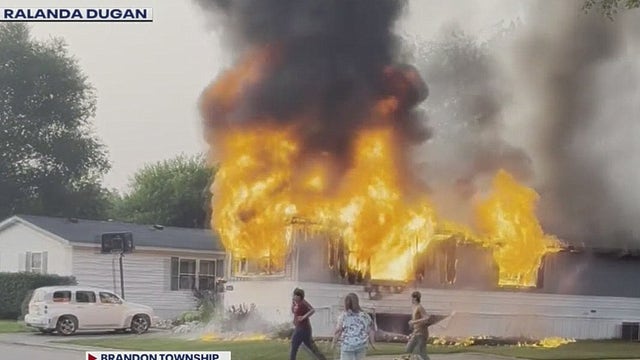 'It was chaotic': Oakland County mobile home fire kills woman neighbors tried to save