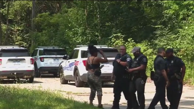 Missing Detroit teen found dead in cemetery wearing ski mask, gloves