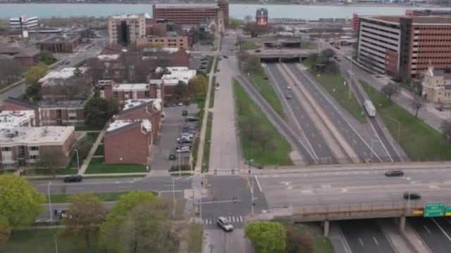 Report: Michigan roads and bridges are costing drivers