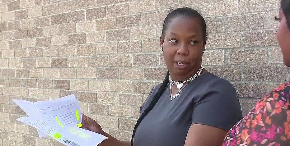 Woman says scammer on StubHub sold fake tickets to Chris Brown's Detroit concert