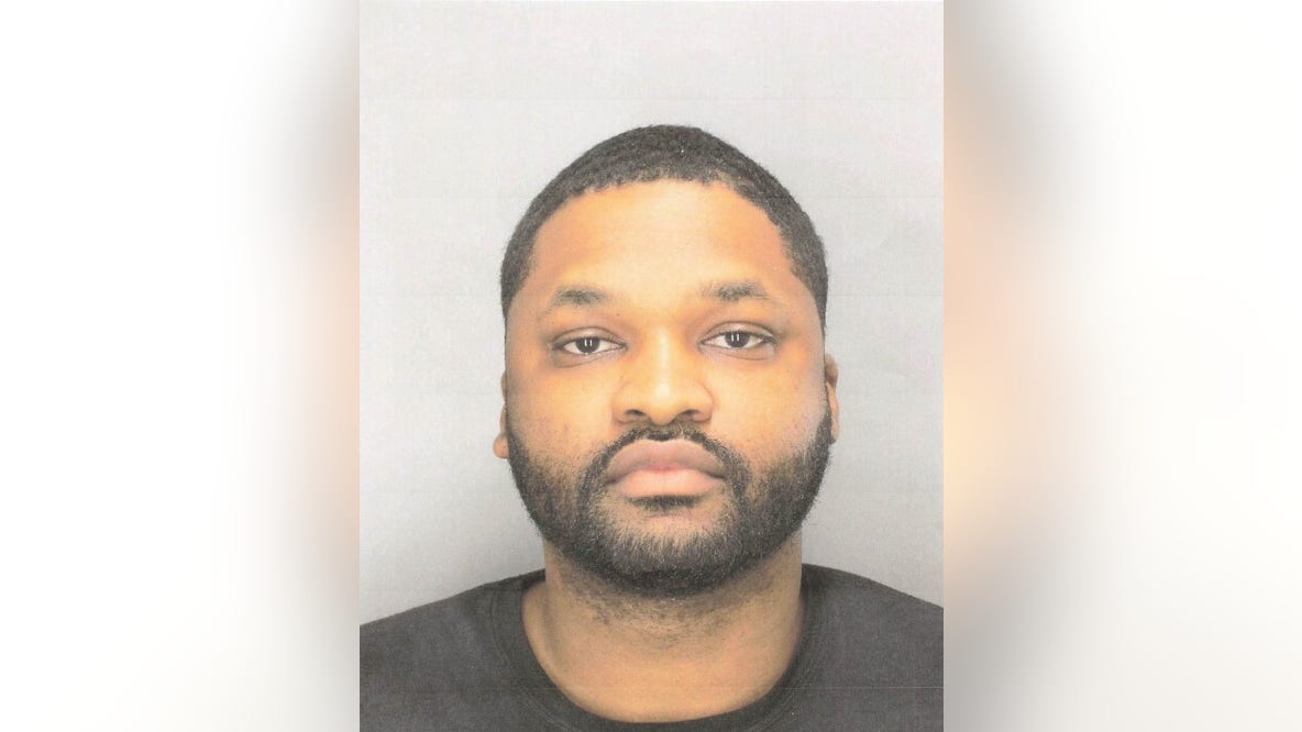 Farmington Hills man charged with trying to meet teen boy for sex