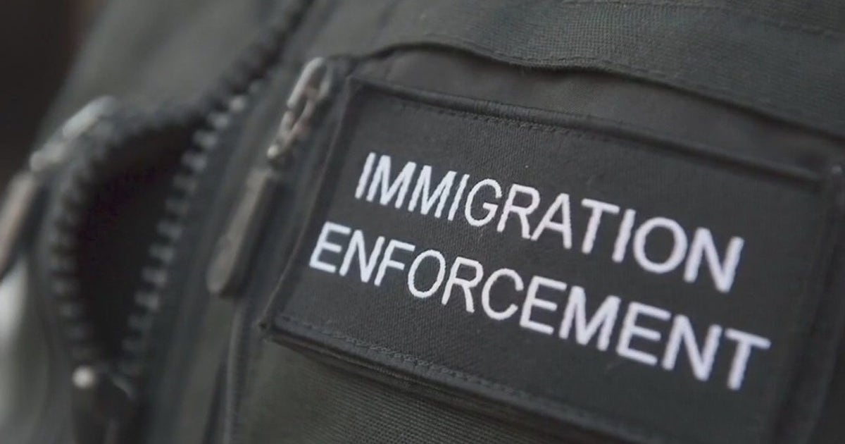 ICE 'targeted' Michigan parents at Ypsilanti bus stop during student drop-off, sheriff says