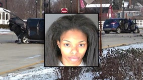 Woman headed to trial after allegedly causing fatal Warren crash, biting police officer