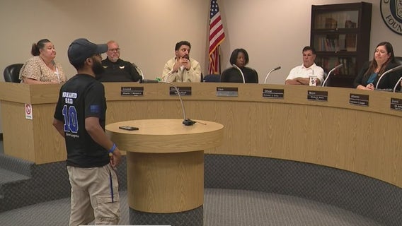 Melvindale ordinance officer claims he's being harassed, goes to city council for help