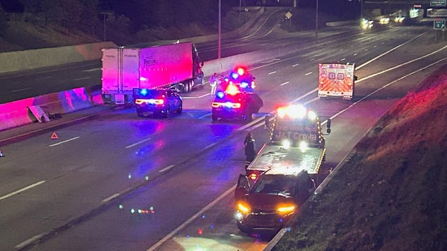 700 pounds of diesel fuel spilled onto Lodge Freeway after semi-truck crash in Detroit
