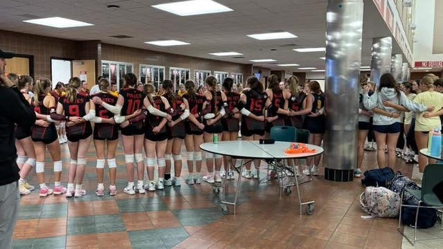 Pinckney community rallies after man suffers medical emergency at volleyball game