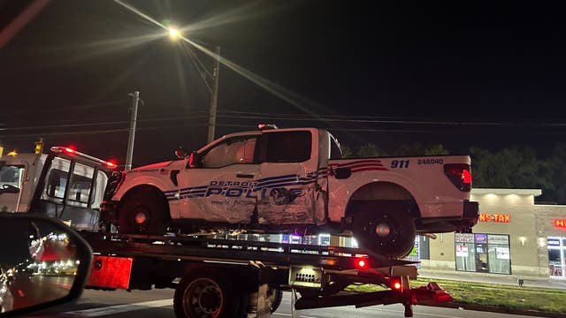 Two Detroit police vehicles damaged in separate crashes at same intersection Thursday night