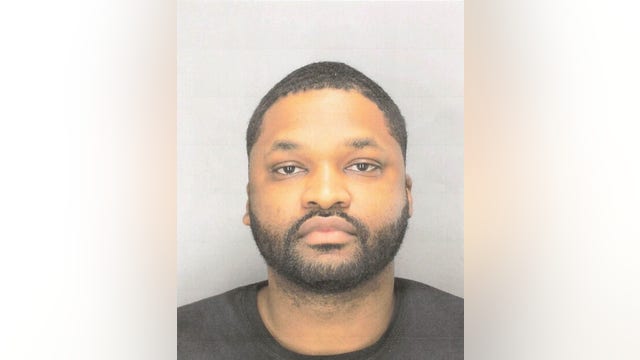 Farmington Hills man charged with trying to meet teen boy for sex