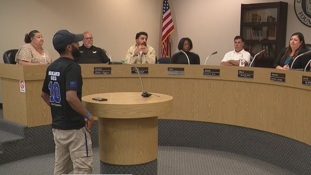 Melvindale ordinance officer claims he's being harassed, goes to city council for help