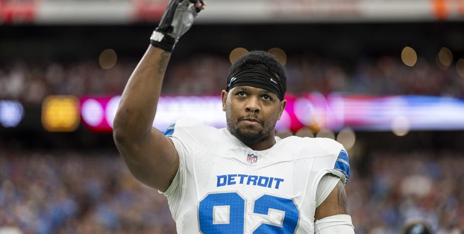 Lions put DE Marcus Davenport on injured reserve
