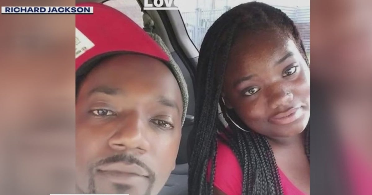 Detroit police search for driver after deadly three-vehicle crash | FOX ...
