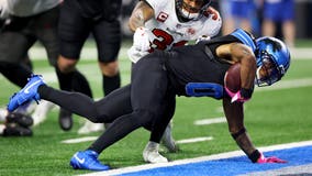 Lions smash NFC-leading Buccaneers on Monday Night Football