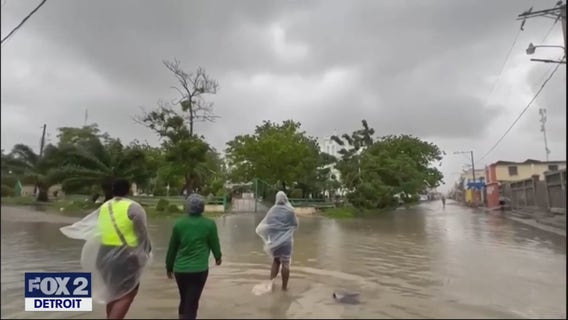 Detroiters with family in Jamaica