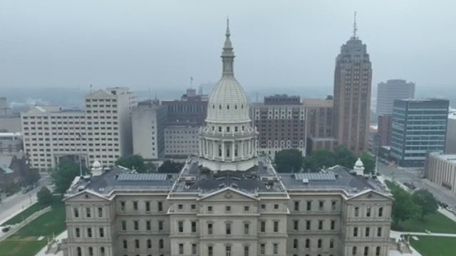 Governor Whitmer and GOP House Speaker work on new strategy to bring jobs to Michigan