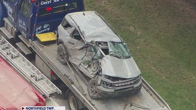 Woman, toddler and baby injured in distracted driving crash with truck on 7 Mile