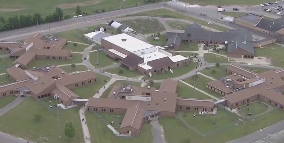 Former Huron Valley Correctional Facility inmates speak on concerning alleged conditions