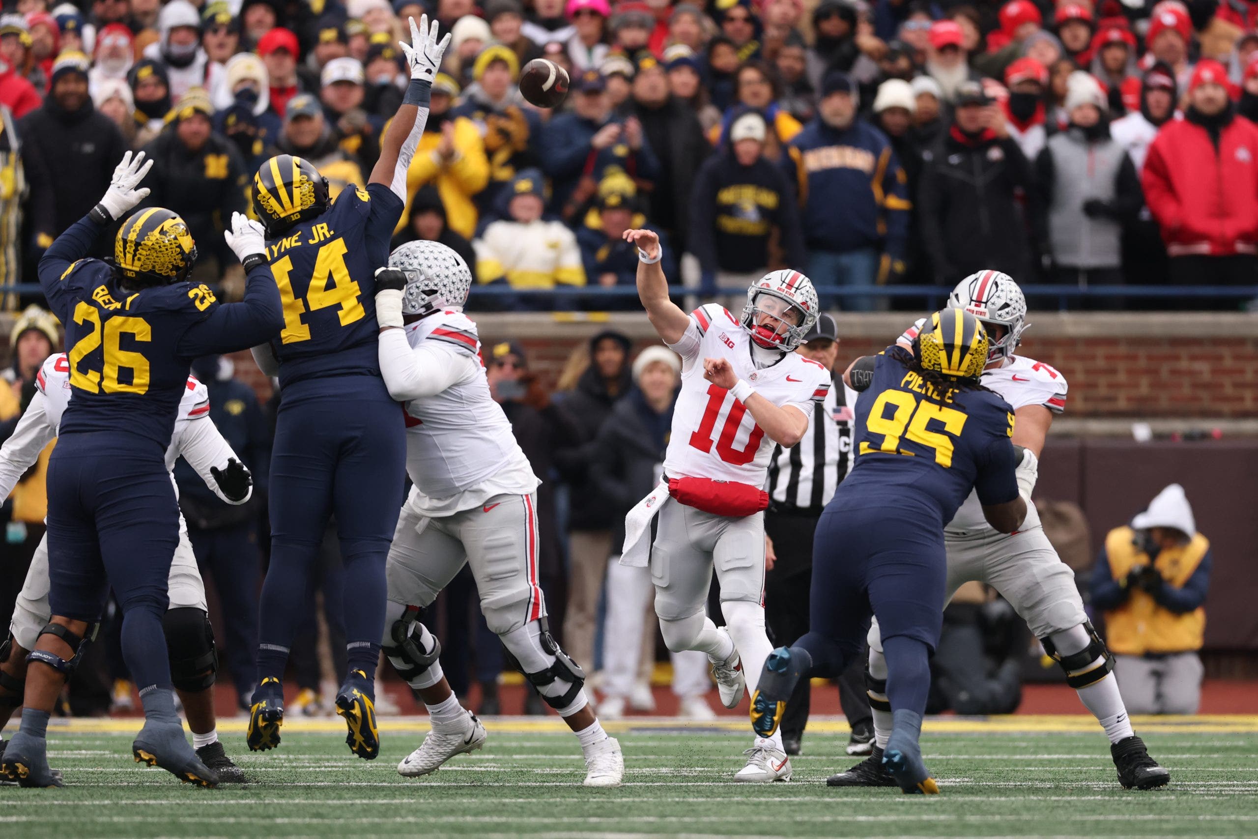 Top-ranked OSU topples Michigan for first time since 2019