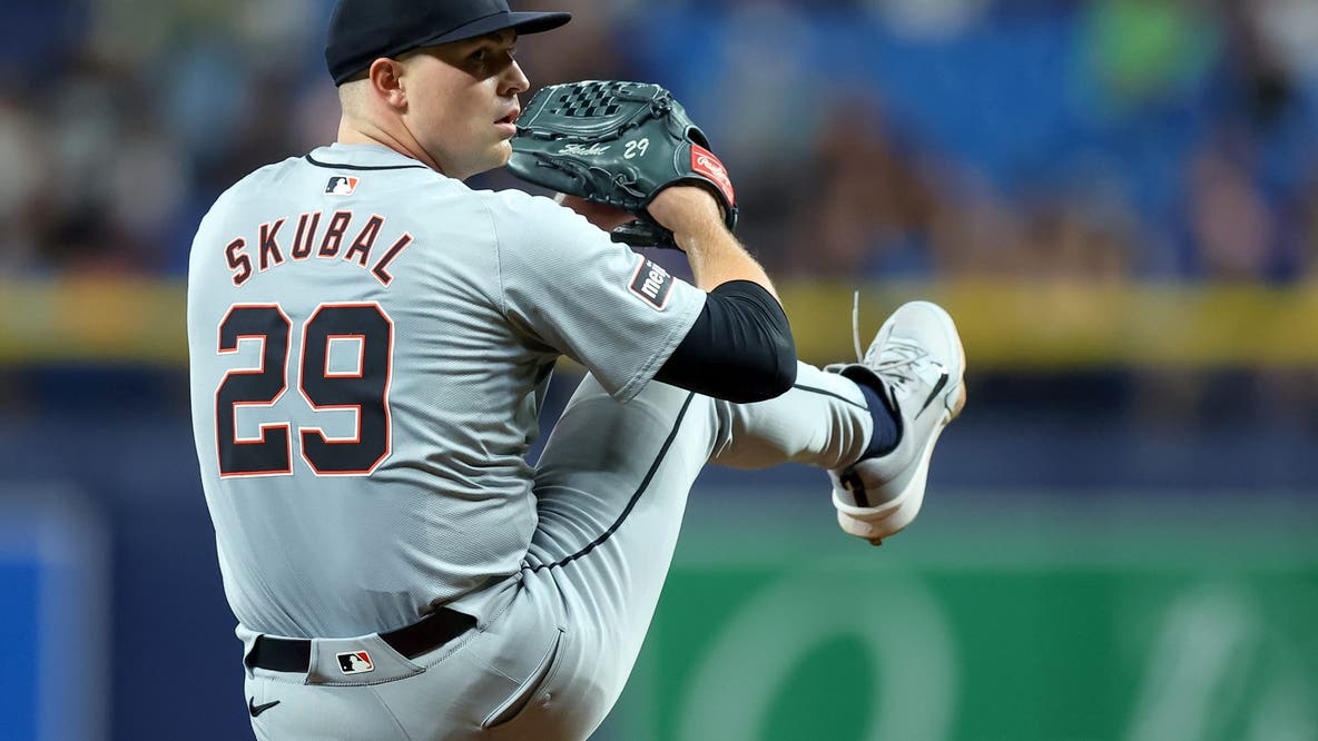 Tigers ace Tarik Skubal wins second straight AL Cy Young Award