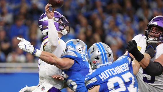 Lions struggle against Vikings, lose at home