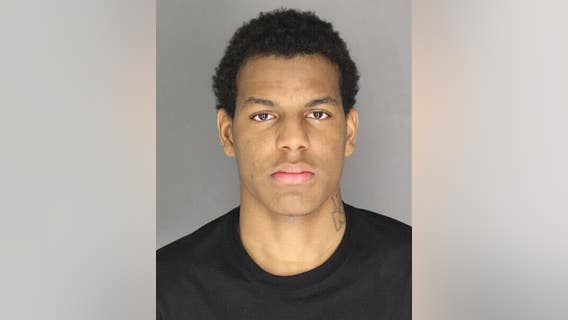 Search continues for Detroit murder suspect last seen in Redford