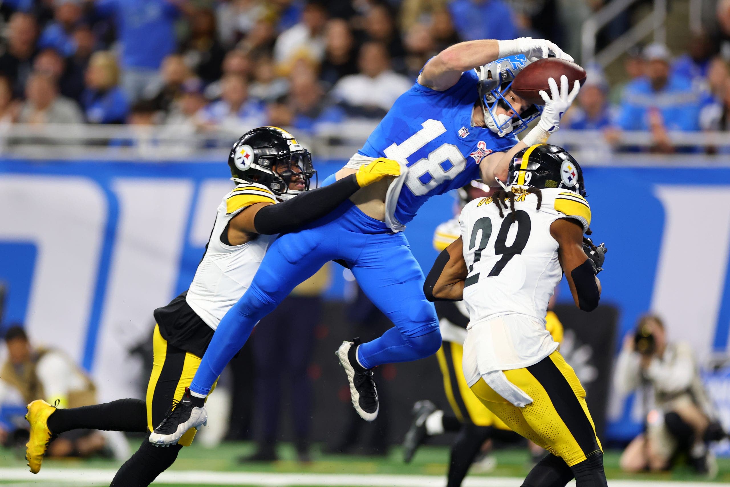 Lions fall to Steelers as Detroit sees playoff chances slip