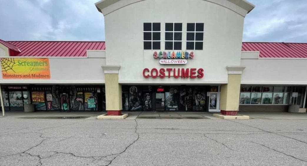 Year-round Halloween store Screamers Costumes shares new Clinton Township location