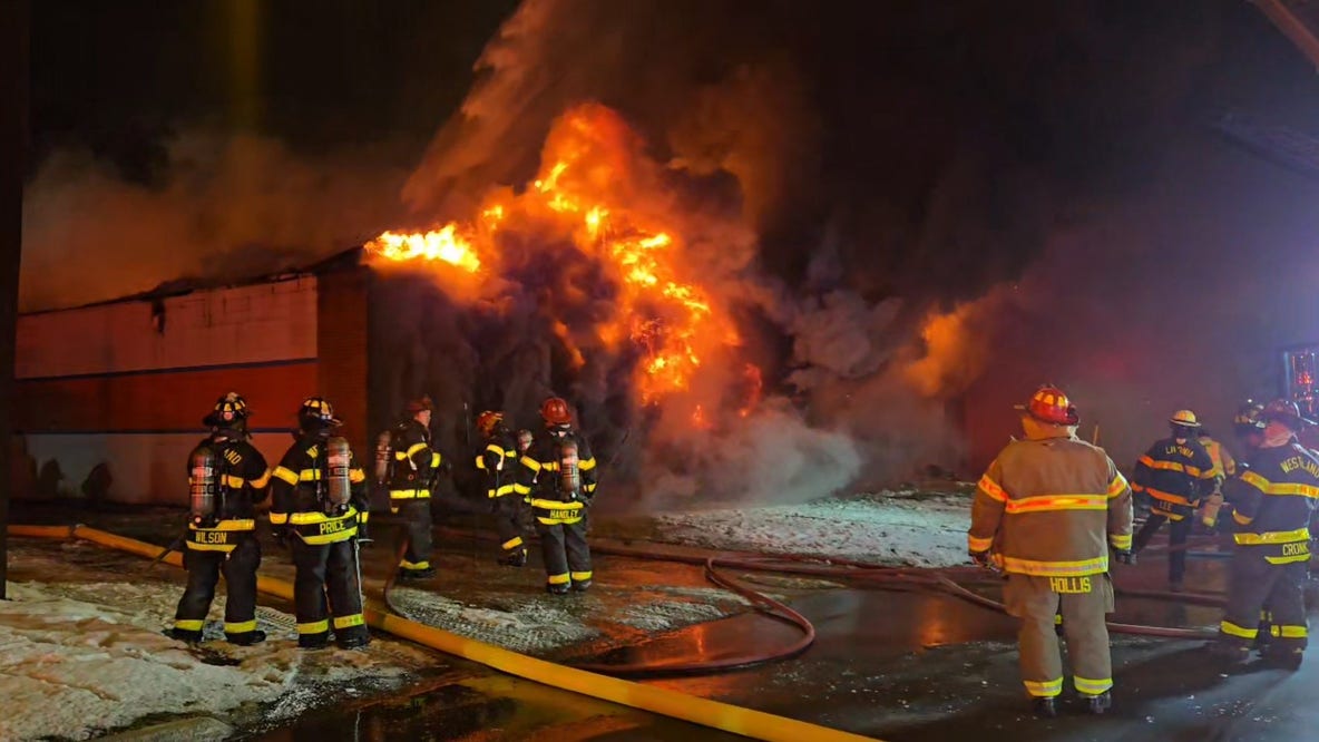 Garden City shopping center damaged by massive fire