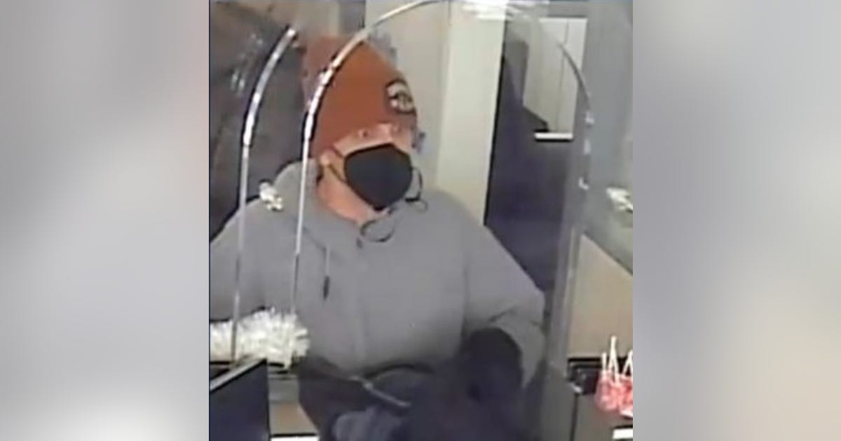 Ann Arbor armed bank robbery suspect wanted by police | FOX 2 Detroit
