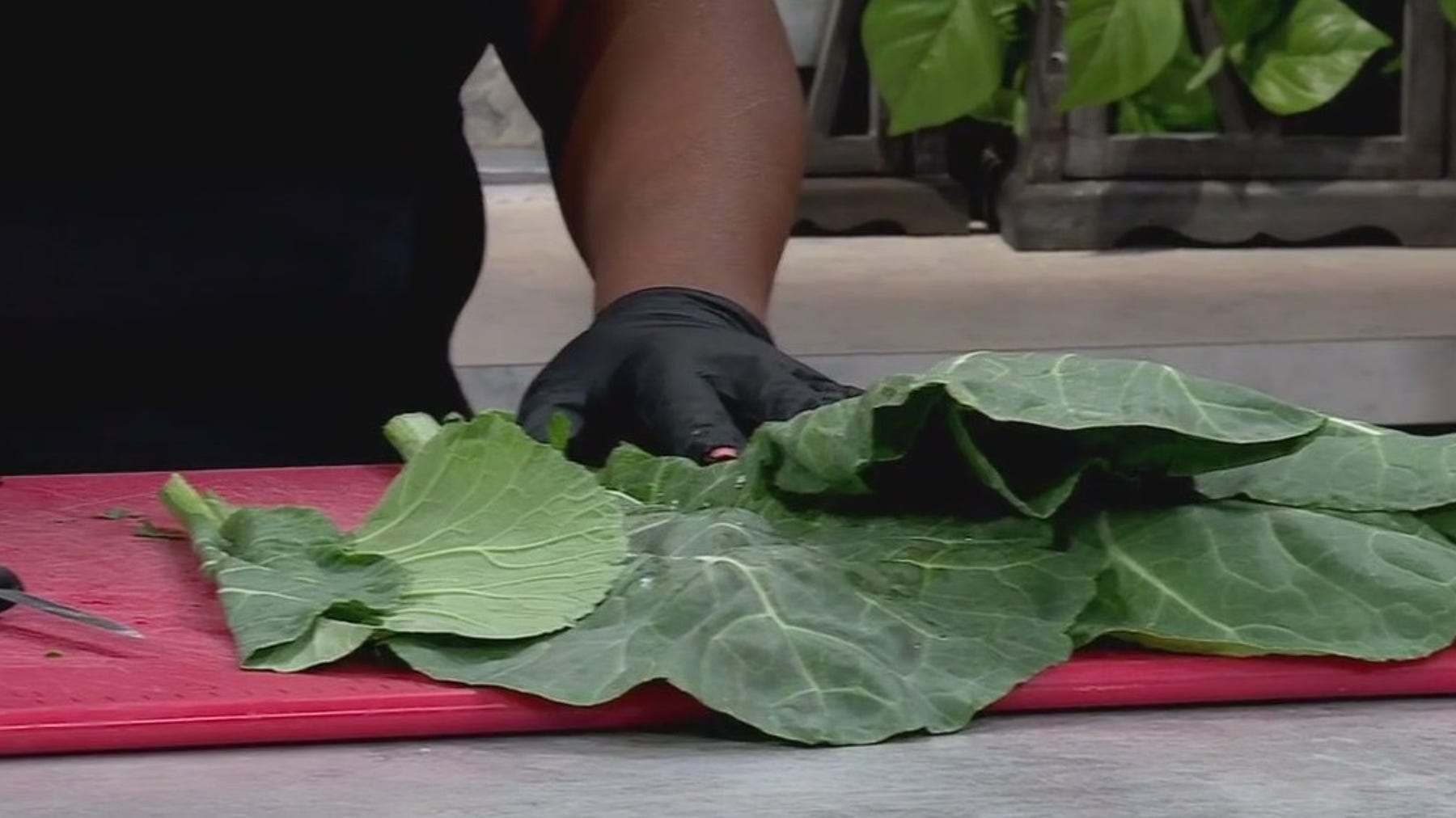 Recipe: Collard greens with smoked turkey