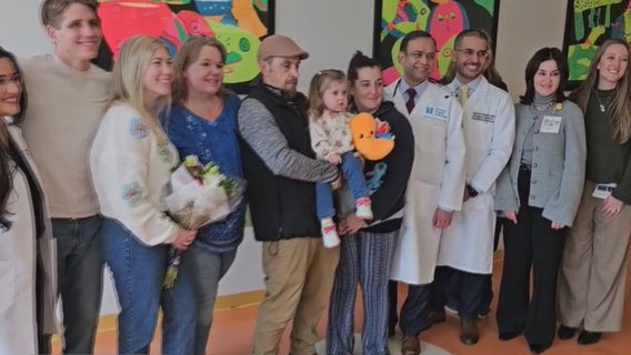 Detroit 2-year-old girl reunites with kidney donor