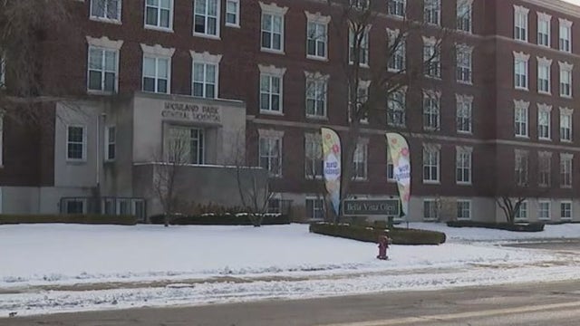 Highland Park apartment residents have no heat, no hot water during frigid temperatures