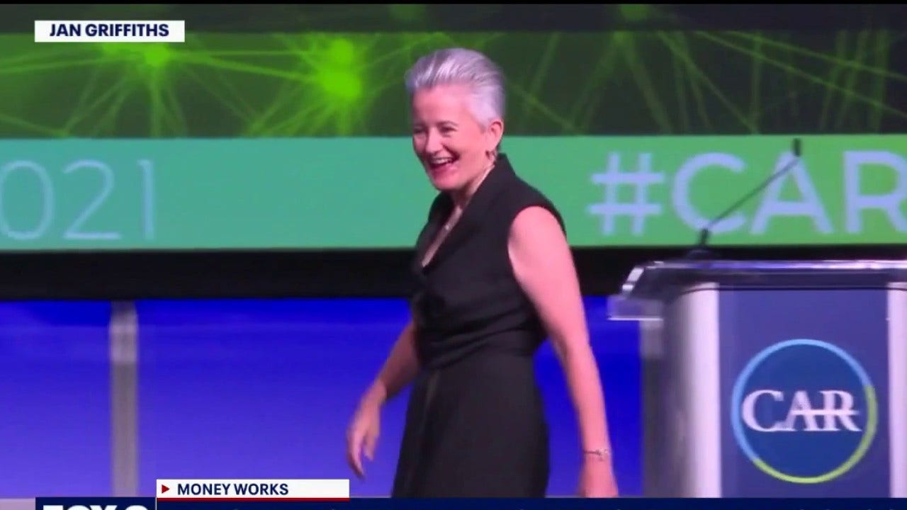 Auto industry expert shares story of success by reinvention