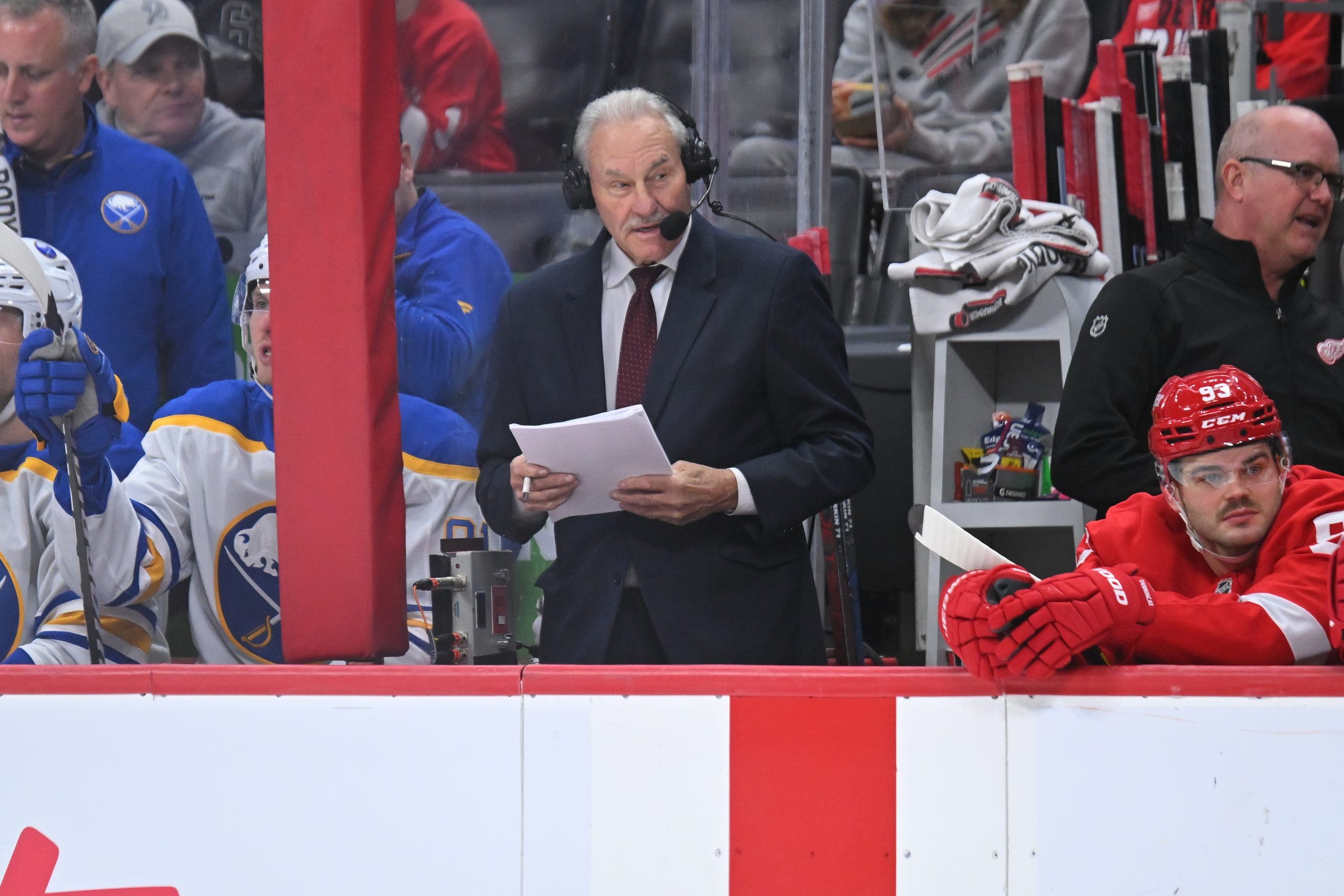 Mickey Redmond taking medical leave from Red Wings booth