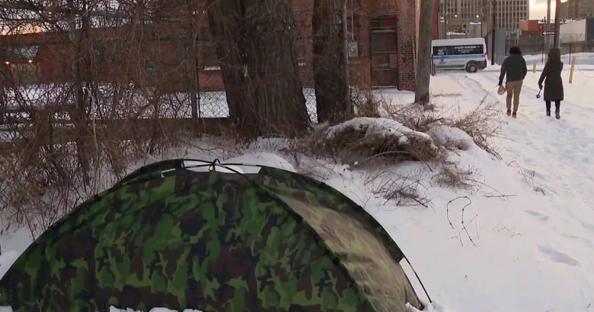 Detroit nonprofit works to help unhoused people stay warm during frigid temperatures