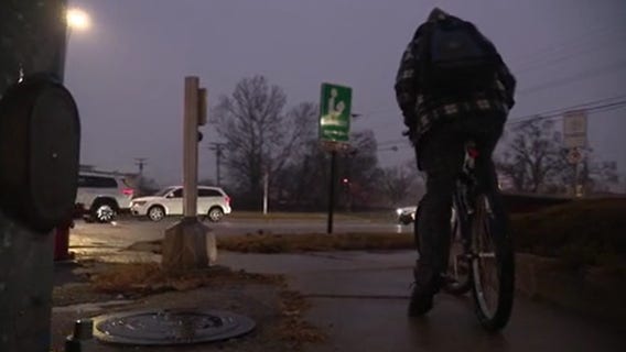Garden City man recognized for helping older woman cross the street
