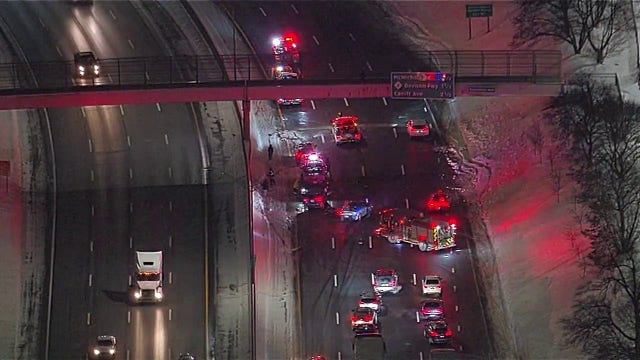 SB I-75 reopens at 7 Mile after multi-vehicle crash
