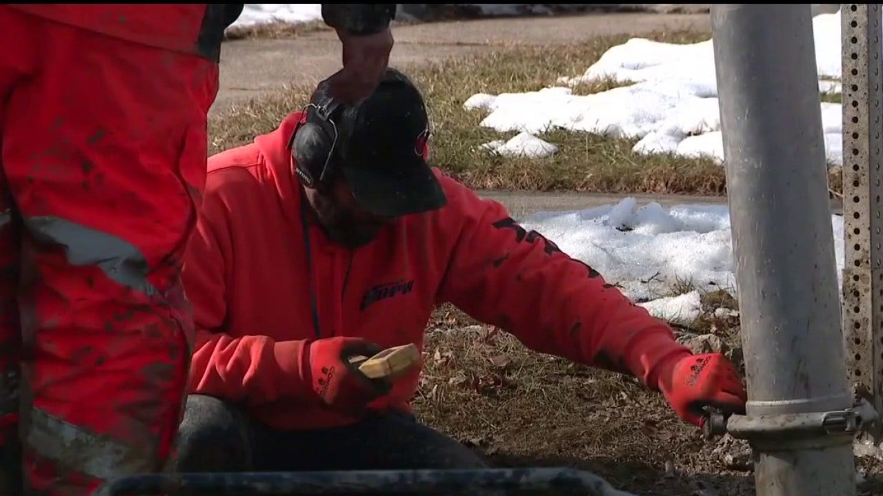 Berkley crews working to fix broken water mains amid warmer weather