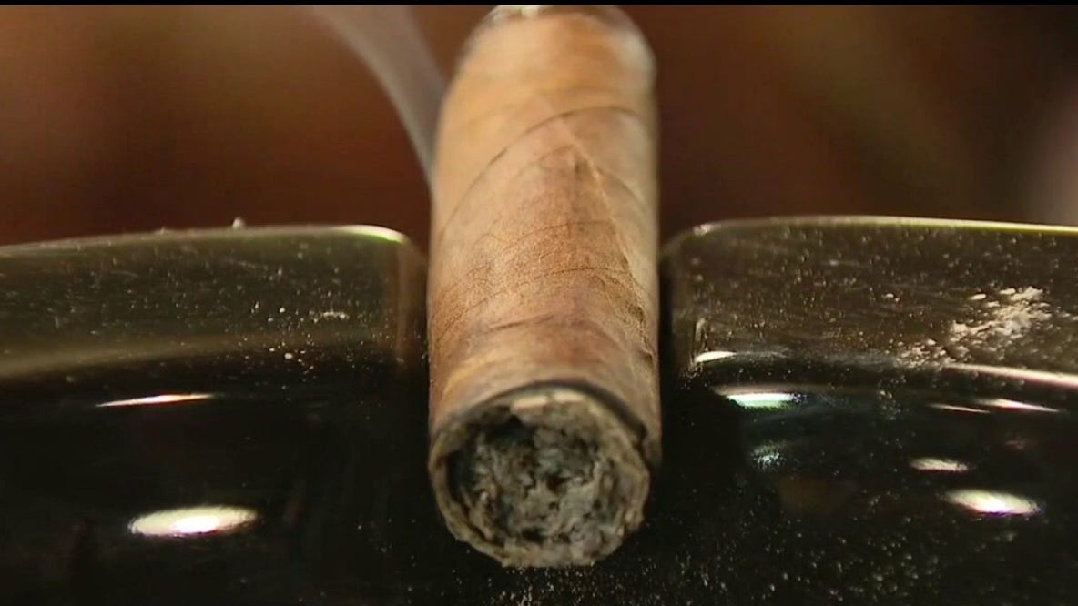Coalition hopes to stop proposed DTW airport cigar lounge
