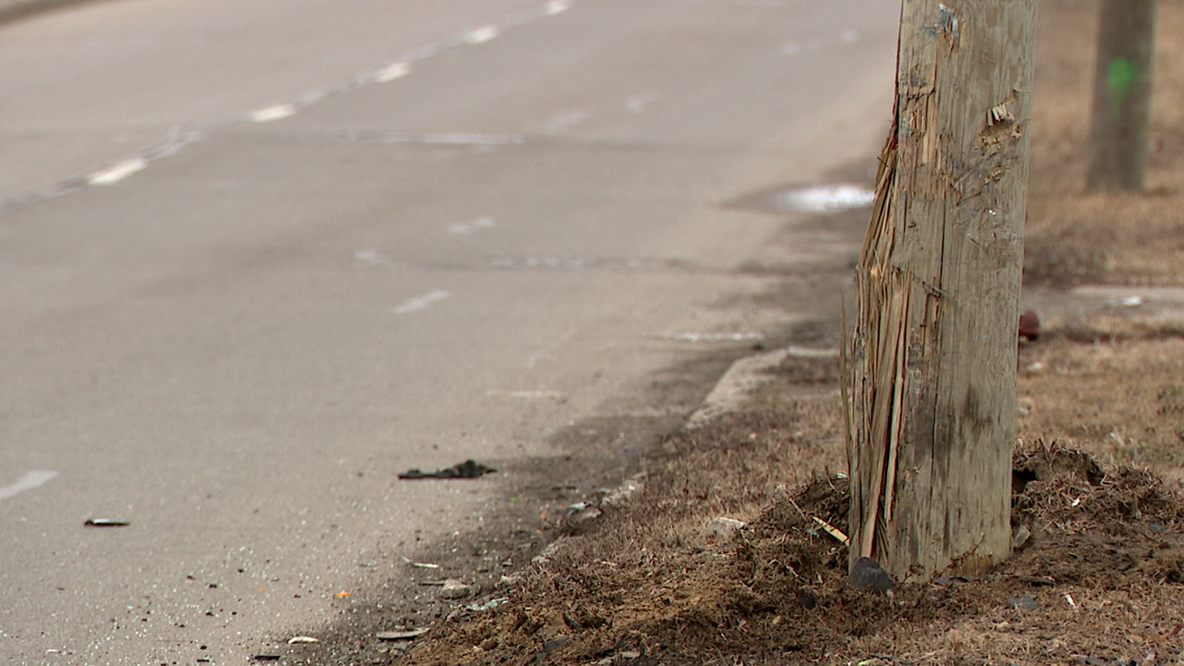 Child killed after vehicle runs red light in Detroit, police say